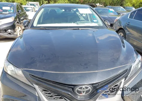 2021 Toyota Camry Se z USA, uszkodzony, nr VIN 4T1G11AK6MU419689
